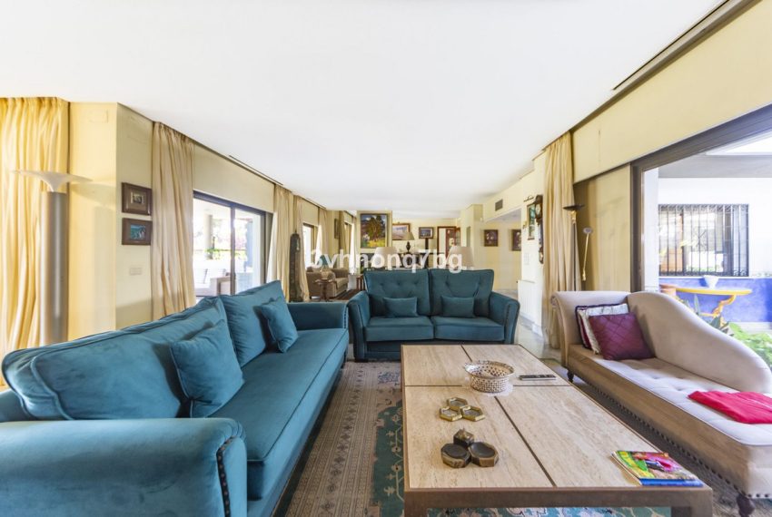 R4631692-Villa-For-Sale-Guadalmina-Baja-Detached-11-Beds-1454-Built-13