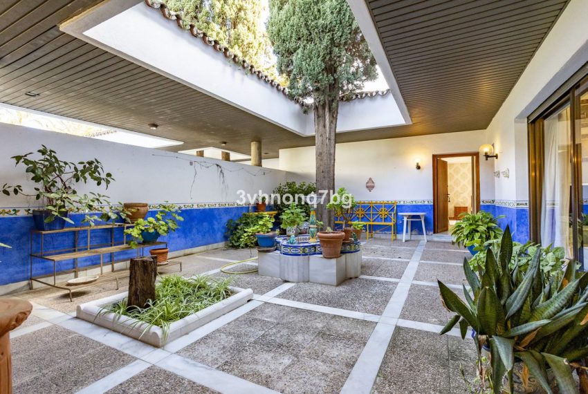 R4631692-Villa-For-Sale-Guadalmina-Baja-Detached-11-Beds-1454-Built-17