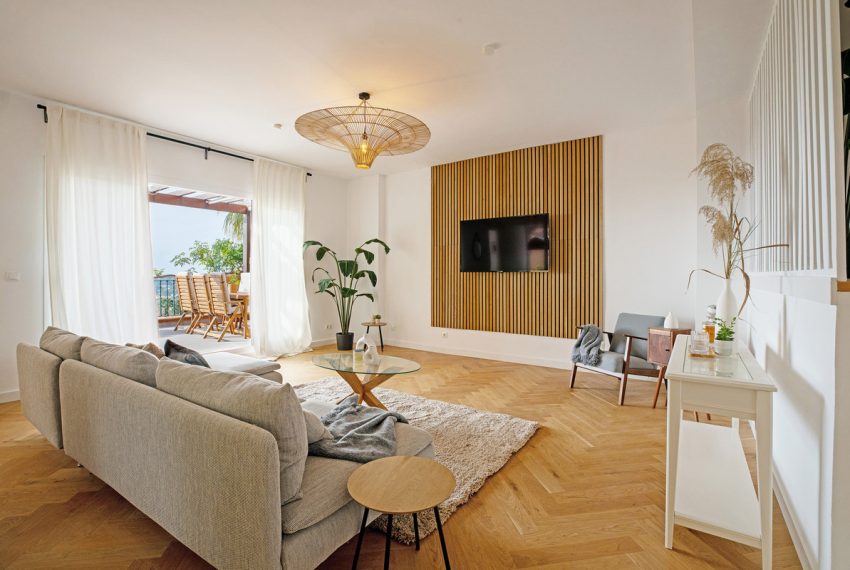 R4633057-Apartment-For-Sale-Nueva-Andalucia-Penthouse-3-Beds-155-Built-2