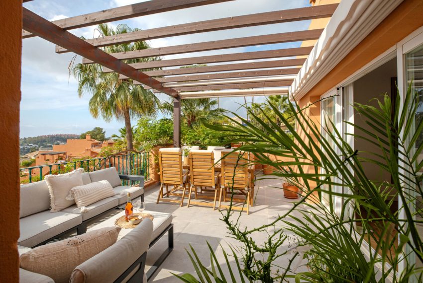 R4633057-Apartment-For-Sale-Nueva-Andalucia-Penthouse-3-Beds-155-Built-4