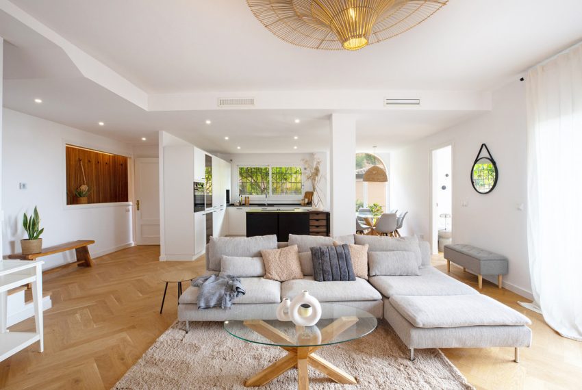 R4633057-Apartment-For-Sale-Nueva-Andalucia-Penthouse-3-Beds-155-Built-5