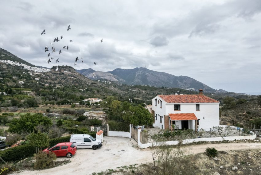 R4641988-Villa-For-Sale-Mijas-Detached-4-Beds-261-Built-2