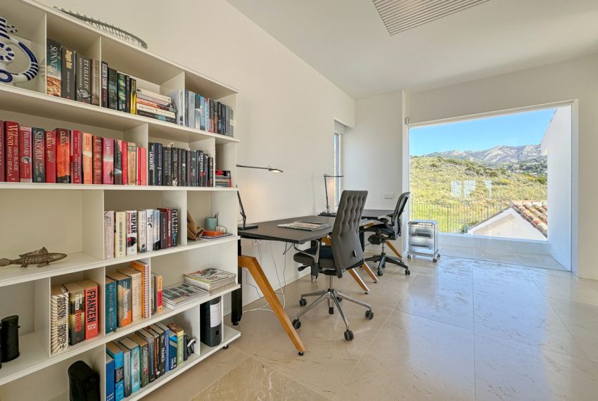 R4645822-Villa-For-Sale-Mijas-Detached-7-Beds-461-Built-15