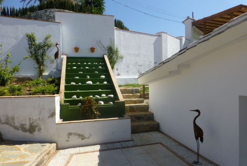 R4653064-Villa-For-Sale-El-Rosario-Detached-4-Beds-194-Built-2