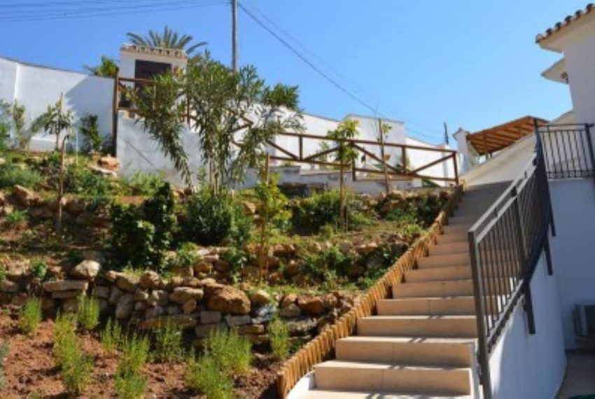 R4653064-Villa-For-Sale-El-Rosario-Detached-4-Beds-194-Built-3