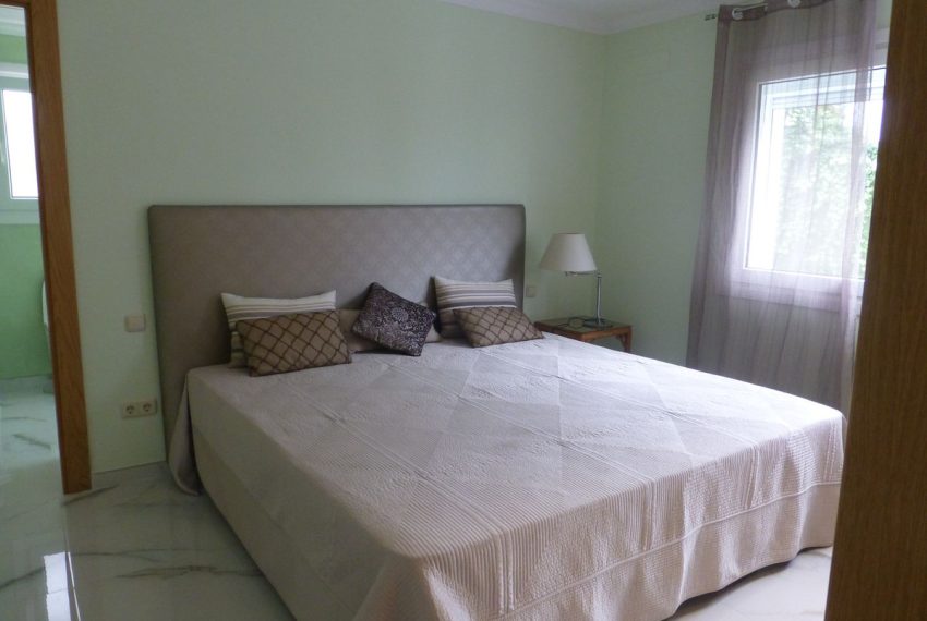 R4653064-Villa-For-Sale-El-Rosario-Detached-4-Beds-194-Built-8