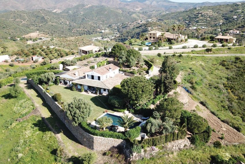 R4655803-Villa-For-Sale-La-Cala-de-Mijas-Detached-4-Beds-385-Built-2