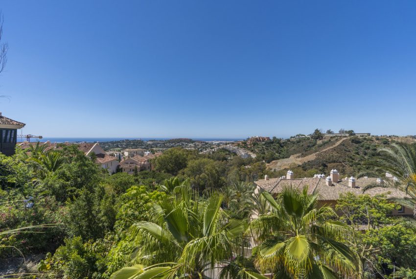 R4673671-Apartment-For-Sale-Nueva-Andalucia-Ground-Floor-1-Beds-90-Built-5