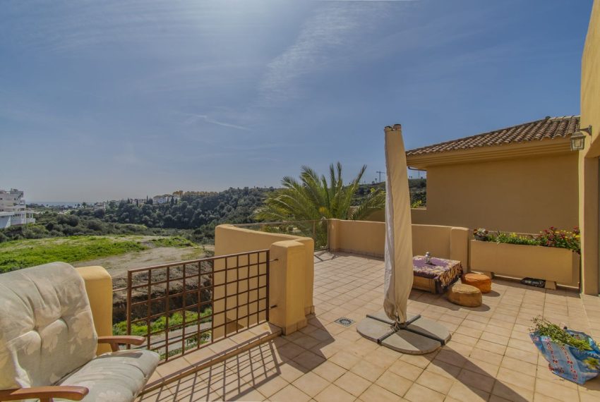 R4674475-Apartment-For-Sale-New-Golden-Mile-Penthouse-3-Beds-132-Built-10