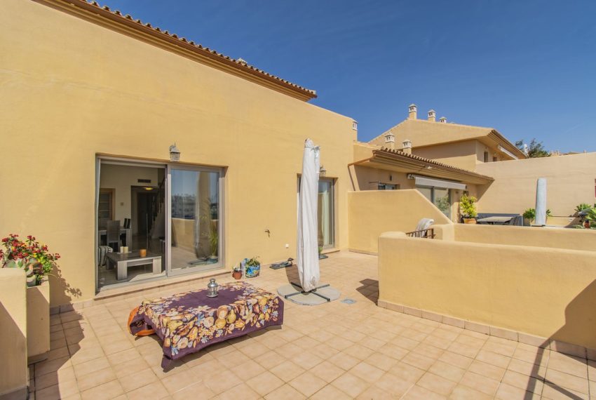 R4674475-Apartment-For-Sale-New-Golden-Mile-Penthouse-3-Beds-132-Built-14