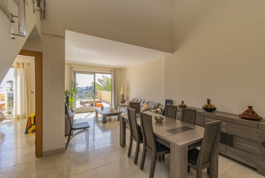 R4674475-Apartment-For-Sale-New-Golden-Mile-Penthouse-3-Beds-132-Built-3
