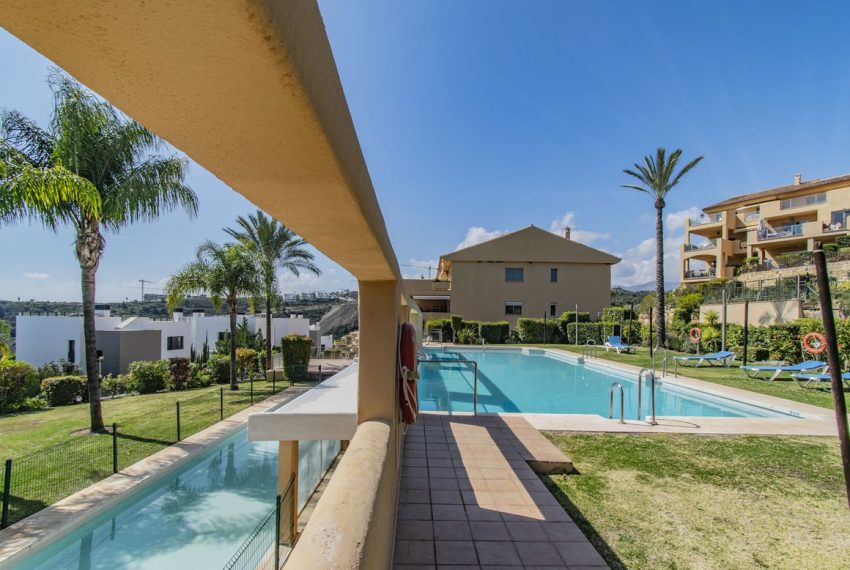 R4674475-Apartment-For-Sale-New-Golden-Mile-Penthouse-3-Beds-132-Built-4