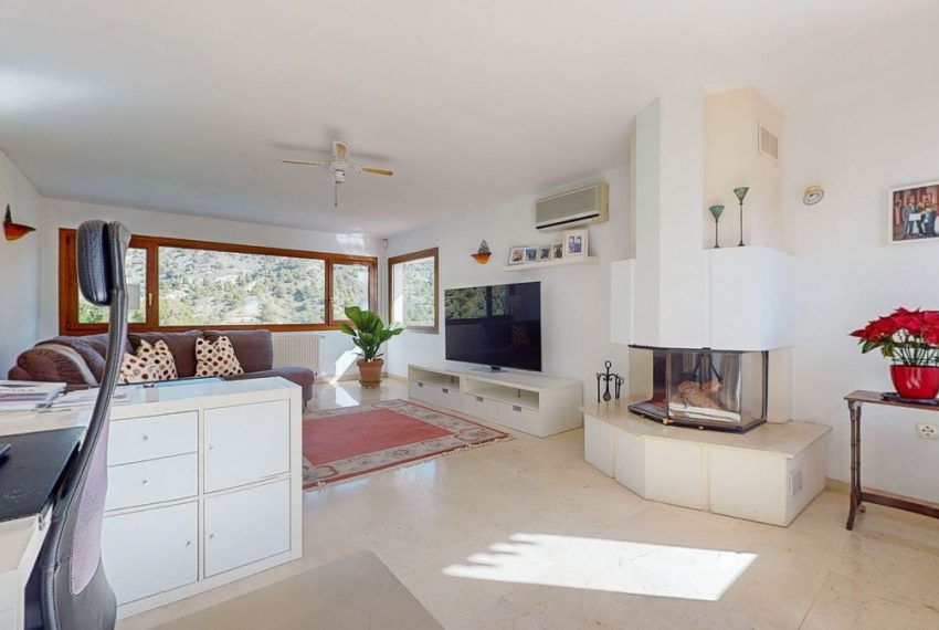 R4677004-Villa-For-Sale-Mijas-Detached-5-Beds-274-Built-4
