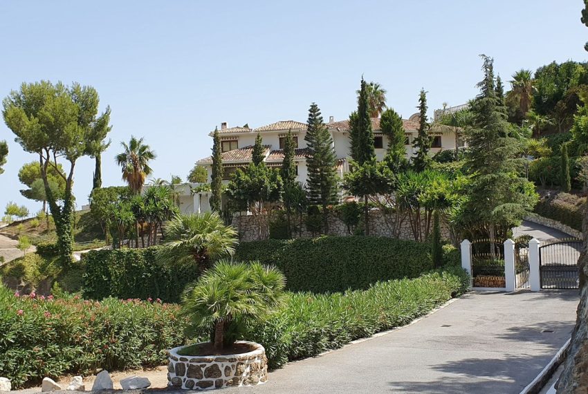 R4677004-Villa-For-Sale-Mijas-Detached-5-Beds-274-Built