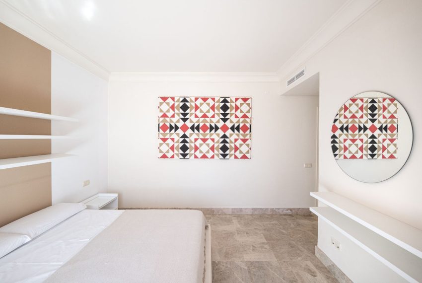 R4690954-Apartment-For-Sale-Nueva-Andalucia-Penthouse-Duplex-2-Beds-165-Built-10