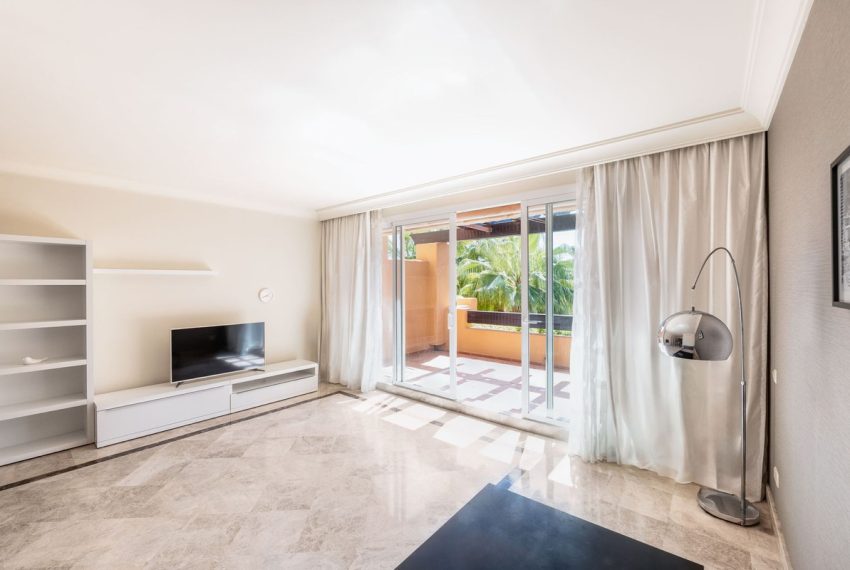R4690954-Apartment-For-Sale-Nueva-Andalucia-Penthouse-Duplex-2-Beds-165-Built-19