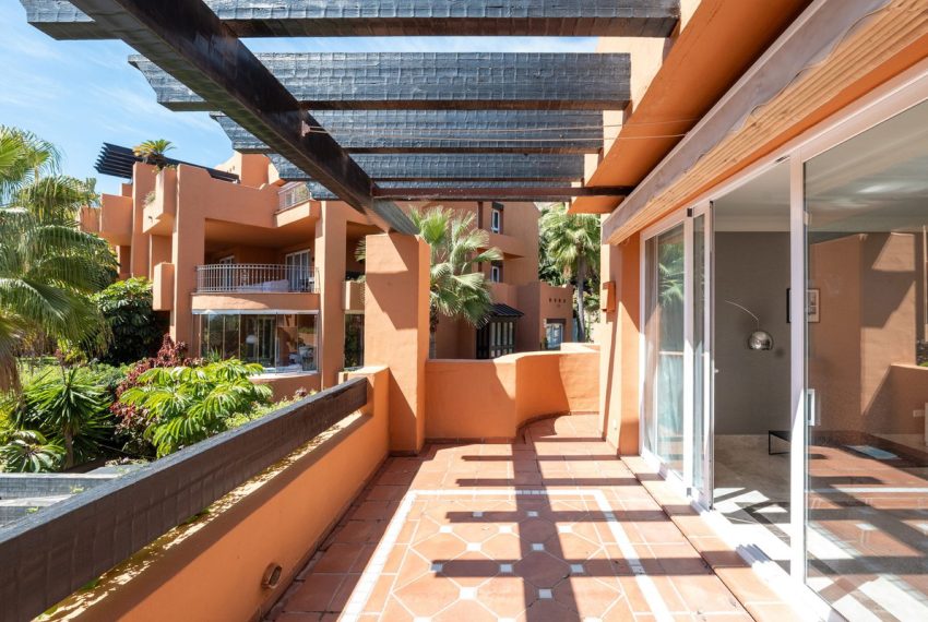 R4690954-Apartment-For-Sale-Nueva-Andalucia-Penthouse-Duplex-2-Beds-165-Built-3