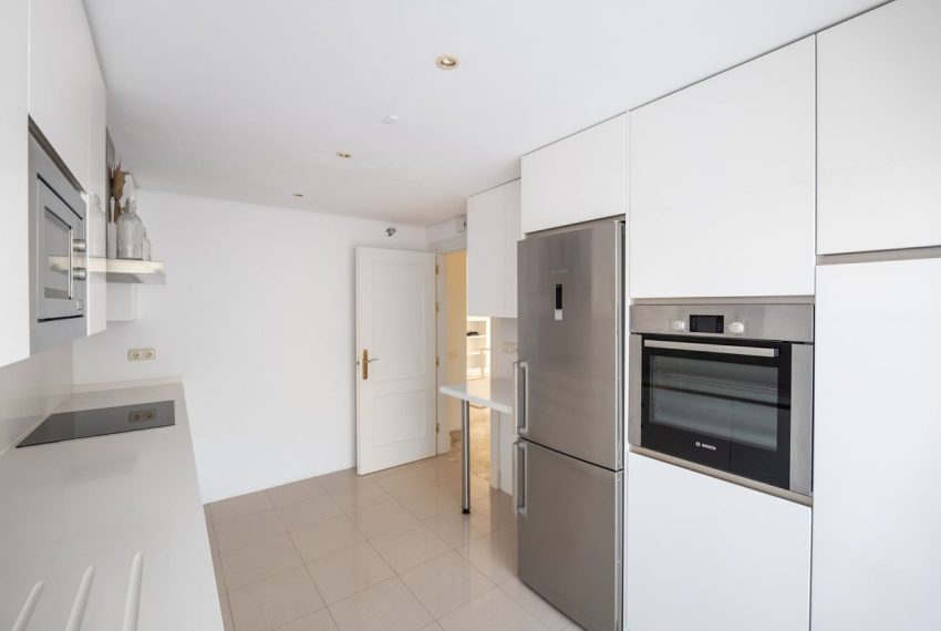 R4690954-Apartment-For-Sale-Nueva-Andalucia-Penthouse-Duplex-2-Beds-165-Built-9