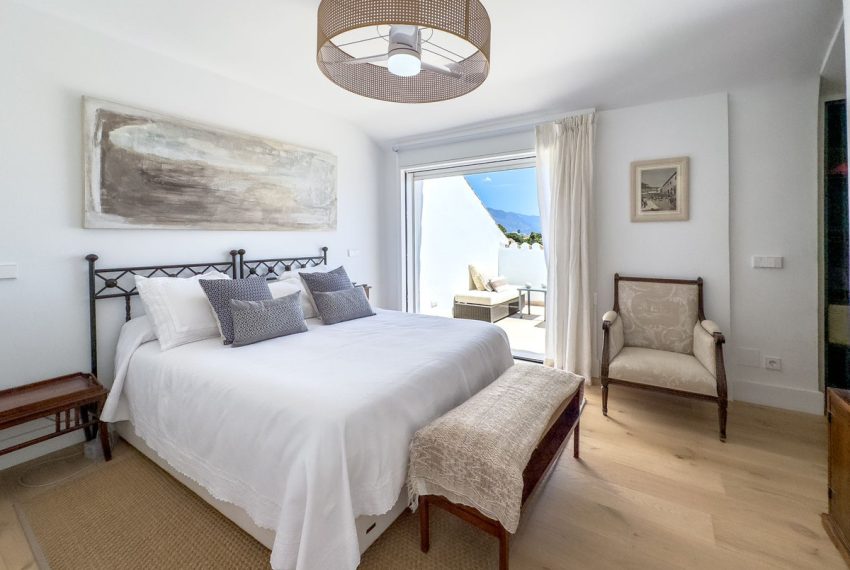 R4709554-Apartment-For-Sale-Guadalmina-Baja-Penthouse-Duplex-5-Beds-190-Built-10