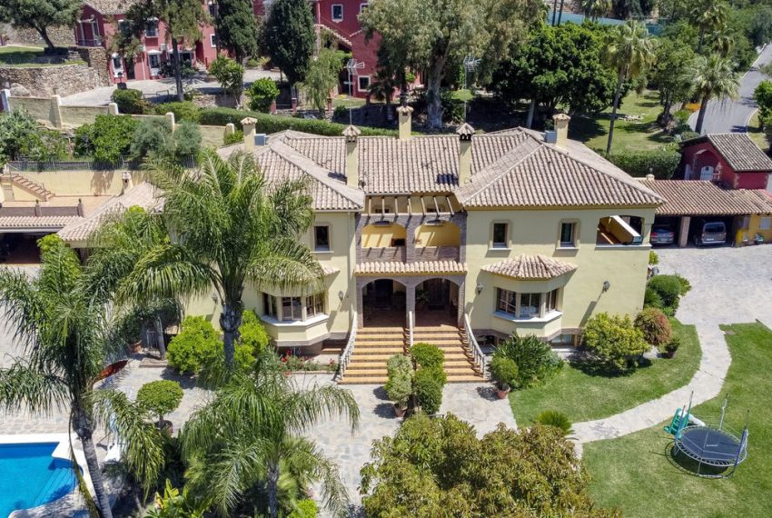 R4721041-Villa-For-Sale-Benahavis-Detached-10-Beds-1044-Built