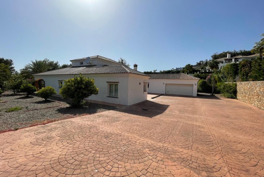 R4721506-Villa-For-Sale-Mijas-Detached-5-Beds-463-Built-5
