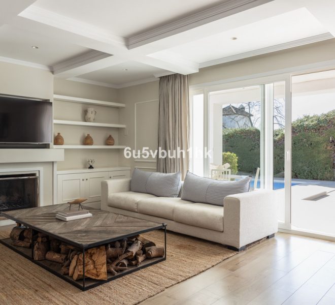 R4733239-Image 1-Detached - 4 Beds - 304 Built