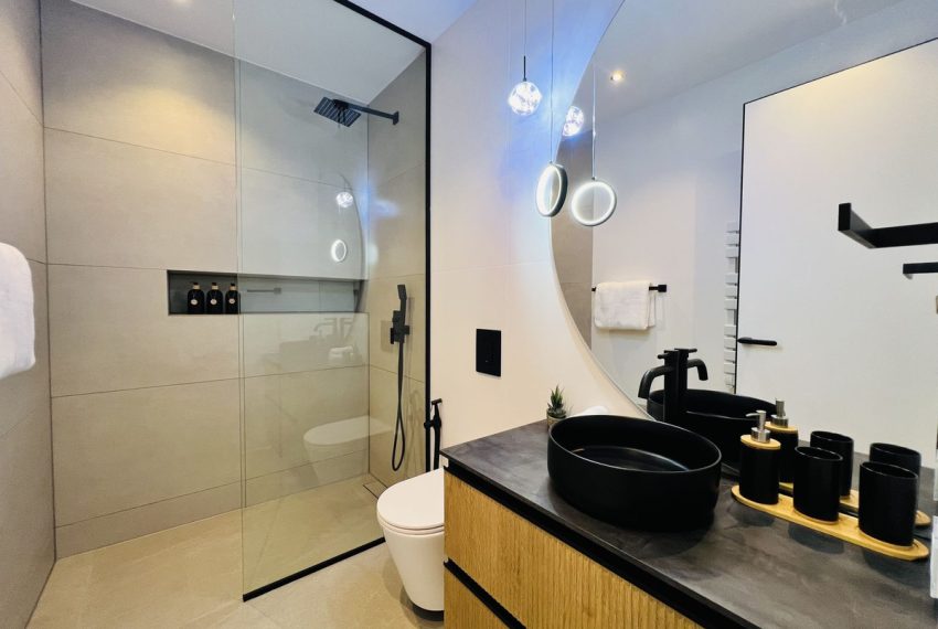 R4744153-Townhouse-For-Sale-Nueva-Andalucia-Terraced-2-Beds-175-Built-19
