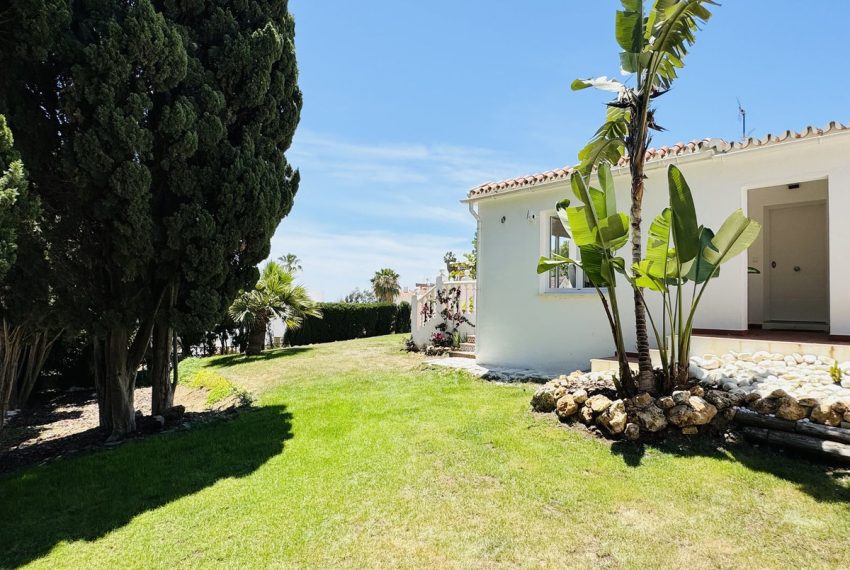 R4744987-Villa-For-Sale-Mijas-Costa-Detached-2-Beds-116-Built-1