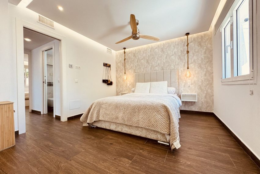 R4744987-Villa-For-Sale-Mijas-Costa-Detached-2-Beds-116-Built-13