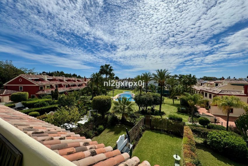 R4746682-Townhouse-For-Sale-The-Golden-Mile-Terraced-5-Beds-305-Built-5