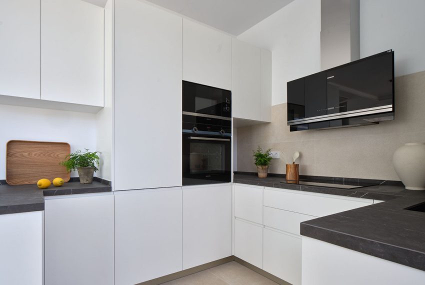 R4748425-Villa-For-Sale-Marbella-Detached-3-Beds-456-Built-12