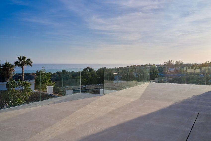 R4748425-Villa-For-Sale-Marbella-Detached-3-Beds-456-Built-2