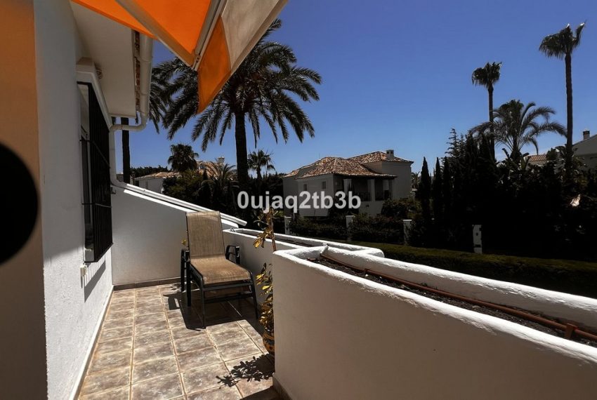 R4765873-Apartment-For-Sale-Nueva-Andalucia-Penthouse-2-Beds-119-Built-15
