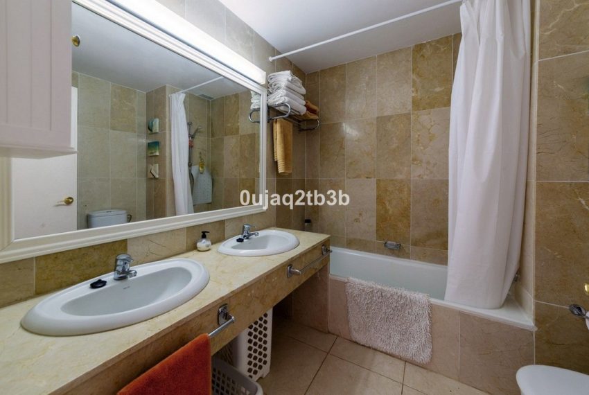 R4765873-Apartment-For-Sale-Nueva-Andalucia-Penthouse-2-Beds-119-Built-9