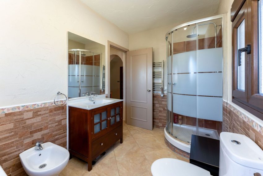 R4775524-Villa-For-Sale-Coin-Detached-3-Beds-119-Built-17