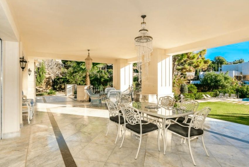 R4788610-Villa-For-Sale-The-Golden-Mile-Detached-8-Beds-1385-Built-6
