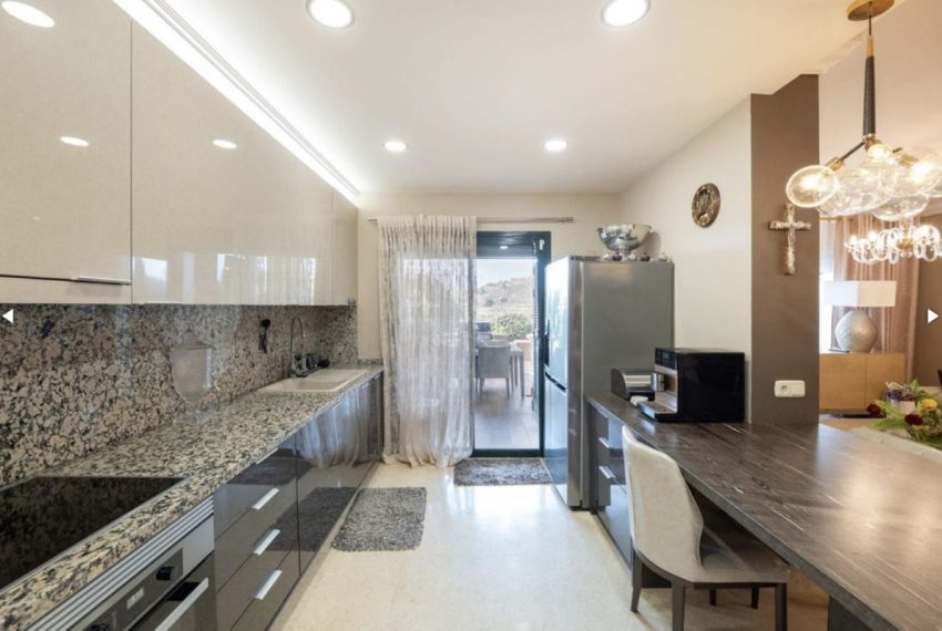 R4790878-Apartment-For-Sale-Benahavis-Ground-Floor-5-Beds-281-Built-5