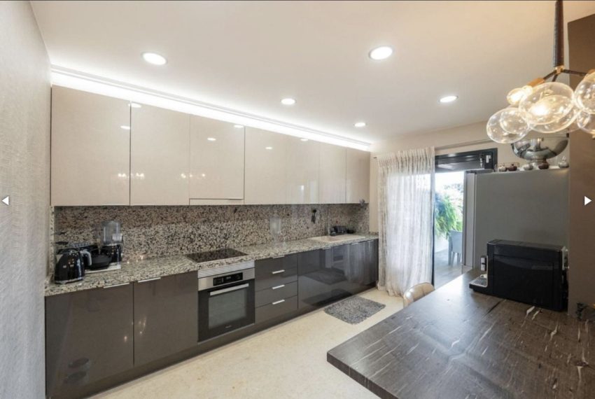 R4790878-Apartment-For-Sale-Benahavis-Ground-Floor-5-Beds-281-Built