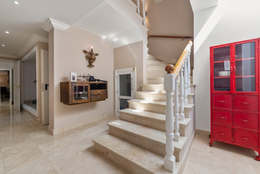 R4791718-Villa-For-Sale-The-Golden-Mile-Detached-5-Beds-458-Built-18
