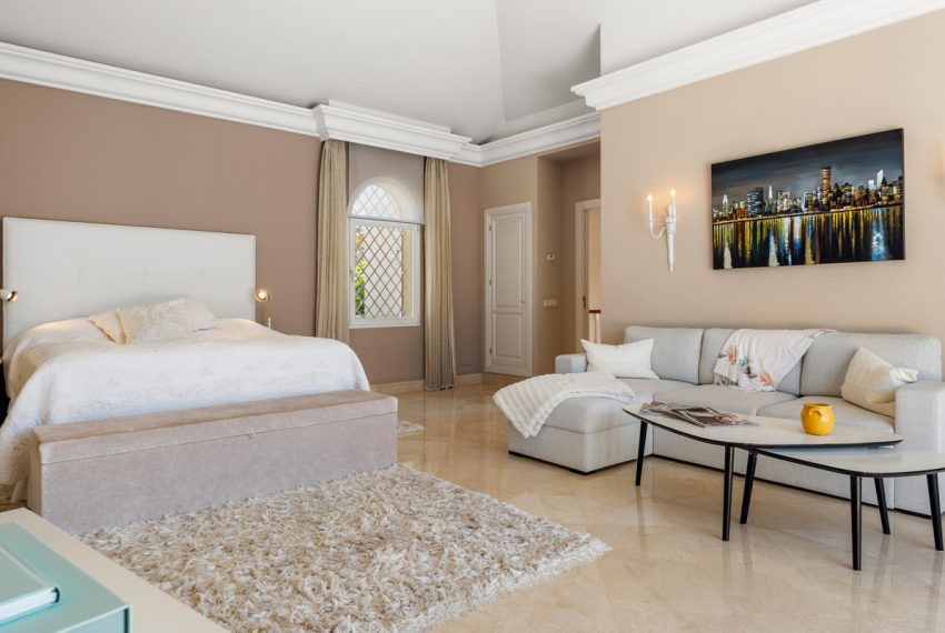 R4791718-Villa-For-Sale-The-Golden-Mile-Detached-5-Beds-458-Built-9