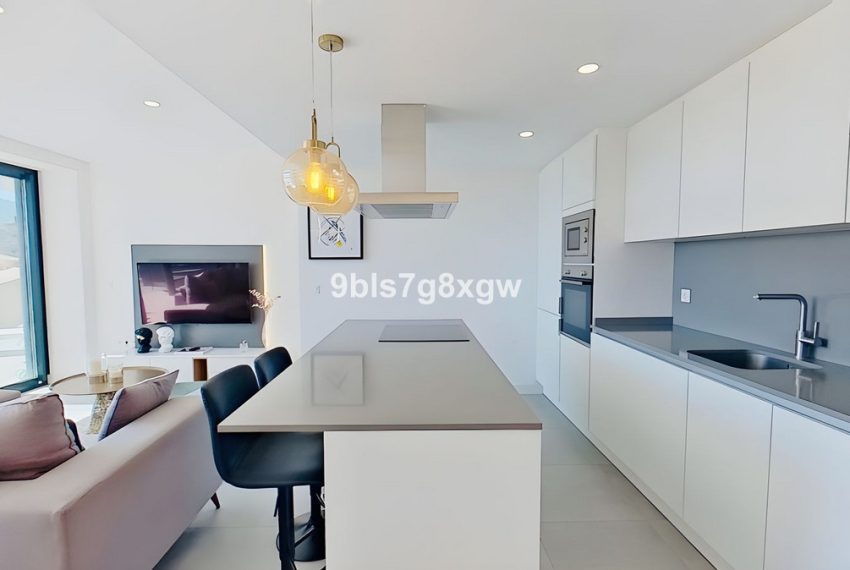 R4797583-Apartment-For-Sale-New-Golden-Mile-Penthouse-Duplex-3-Beds-125-Built-11