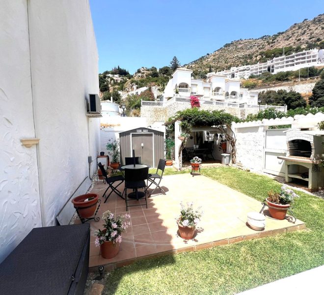 R4798639-Image 1-Semi Detached - 3 Beds - 115 Built