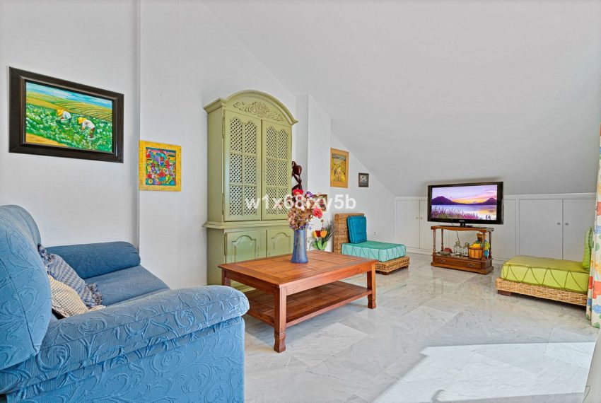 R4801726-Apartment-For-Sale-San-Pedro-de-Alcantara-Penthouse-Duplex-3-Beds-227-Built-14