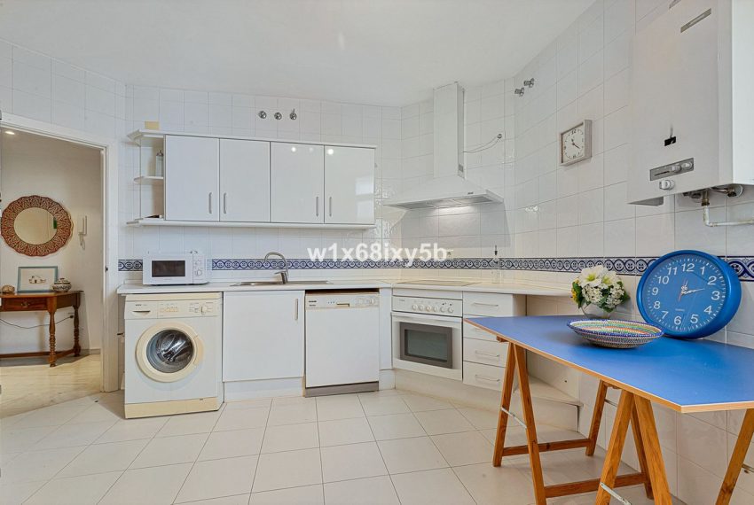 R4801726-Apartment-For-Sale-San-Pedro-de-Alcantara-Penthouse-Duplex-3-Beds-227-Built-5