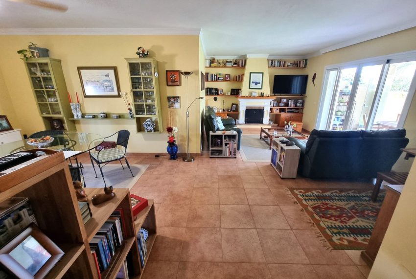 R4808389-Townhouse-For-Sale-San-Pedro-de-Alcantara-Terraced-4-Beds-178-Built-11