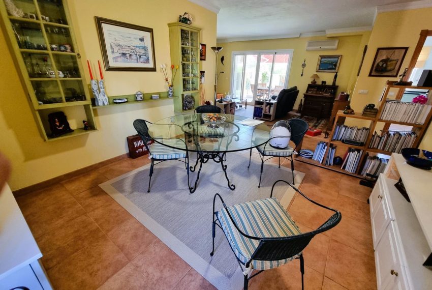R4808389-Townhouse-For-Sale-San-Pedro-de-Alcantara-Terraced-4-Beds-178-Built-13