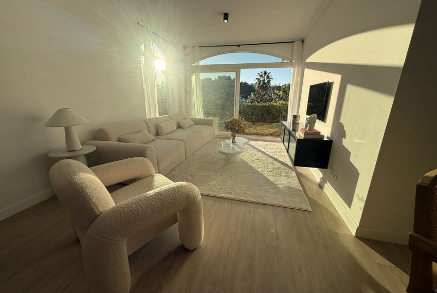 R4808644-Apartment-For-Sale-La-Quinta-Ground-Floor-3-Beds-123-Built-1