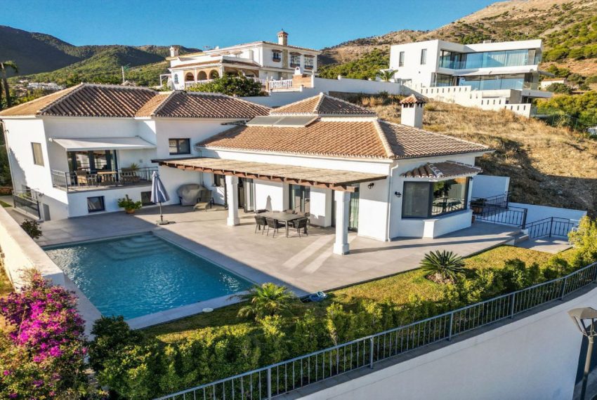 R4819957-Villa-For-Sale-Mijas-Detached-4-Beds-338-Built