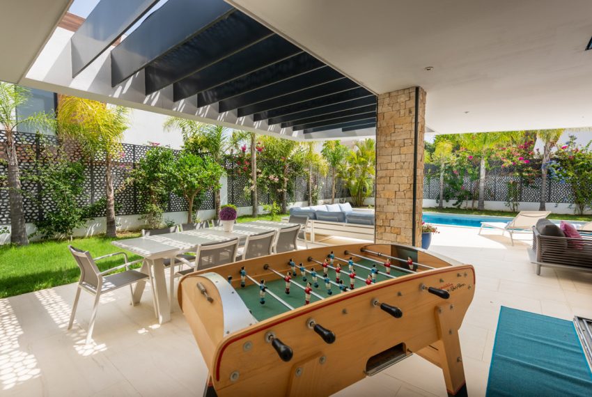 R4821247-Villa-For-Sale-Nueva-Andalucia-Detached-5-Beds-311-Built-9