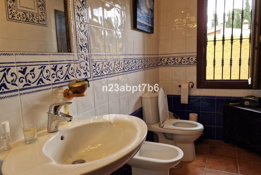 R4826956-Villa-For-Sale-Cortijo-Blanco-Detached-5-Beds-300-Built-12